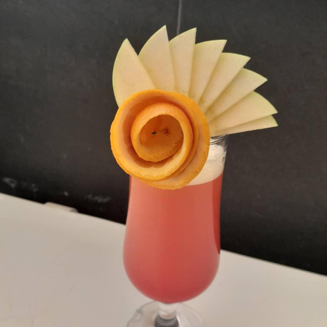 犀牛度假酒店及Spa 萨利波图尔 外观 照片