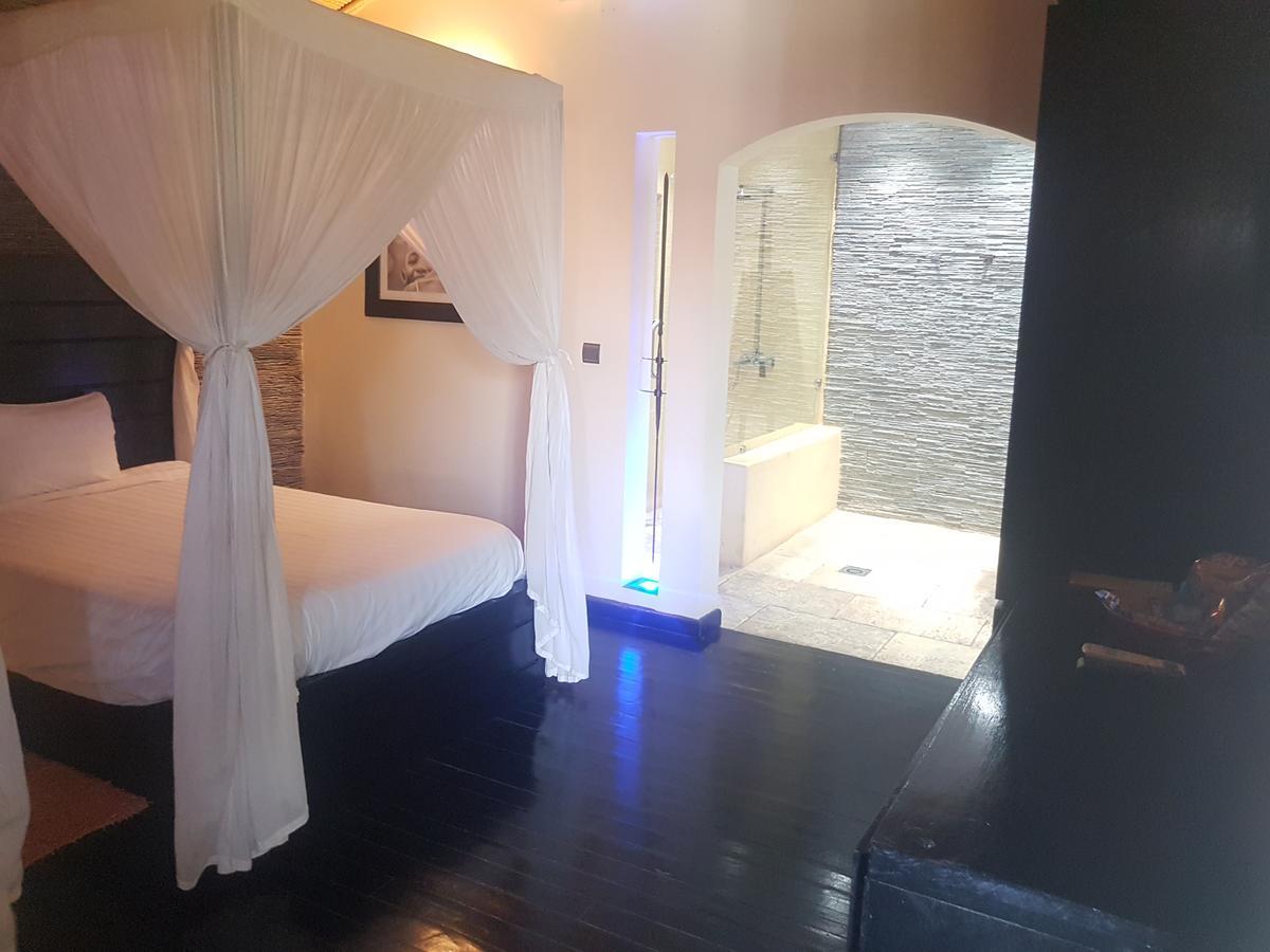 犀牛度假酒店及Spa 萨利波图尔 外观 照片