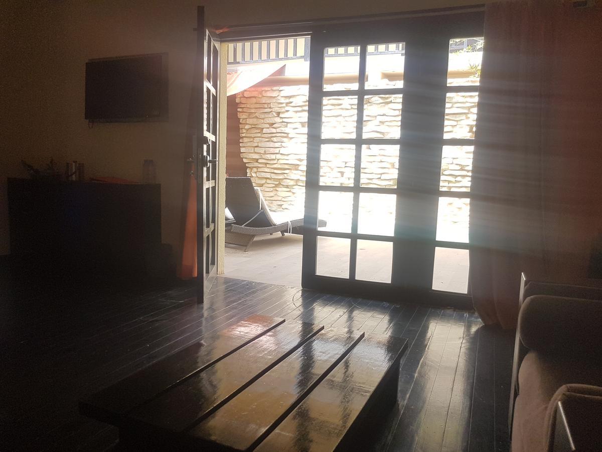 犀牛度假酒店及Spa 萨利波图尔 外观 照片